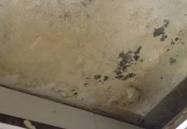略阳阳台漏水维修公司分享下略阳卫生间渗水维修需要注意哪些问题。